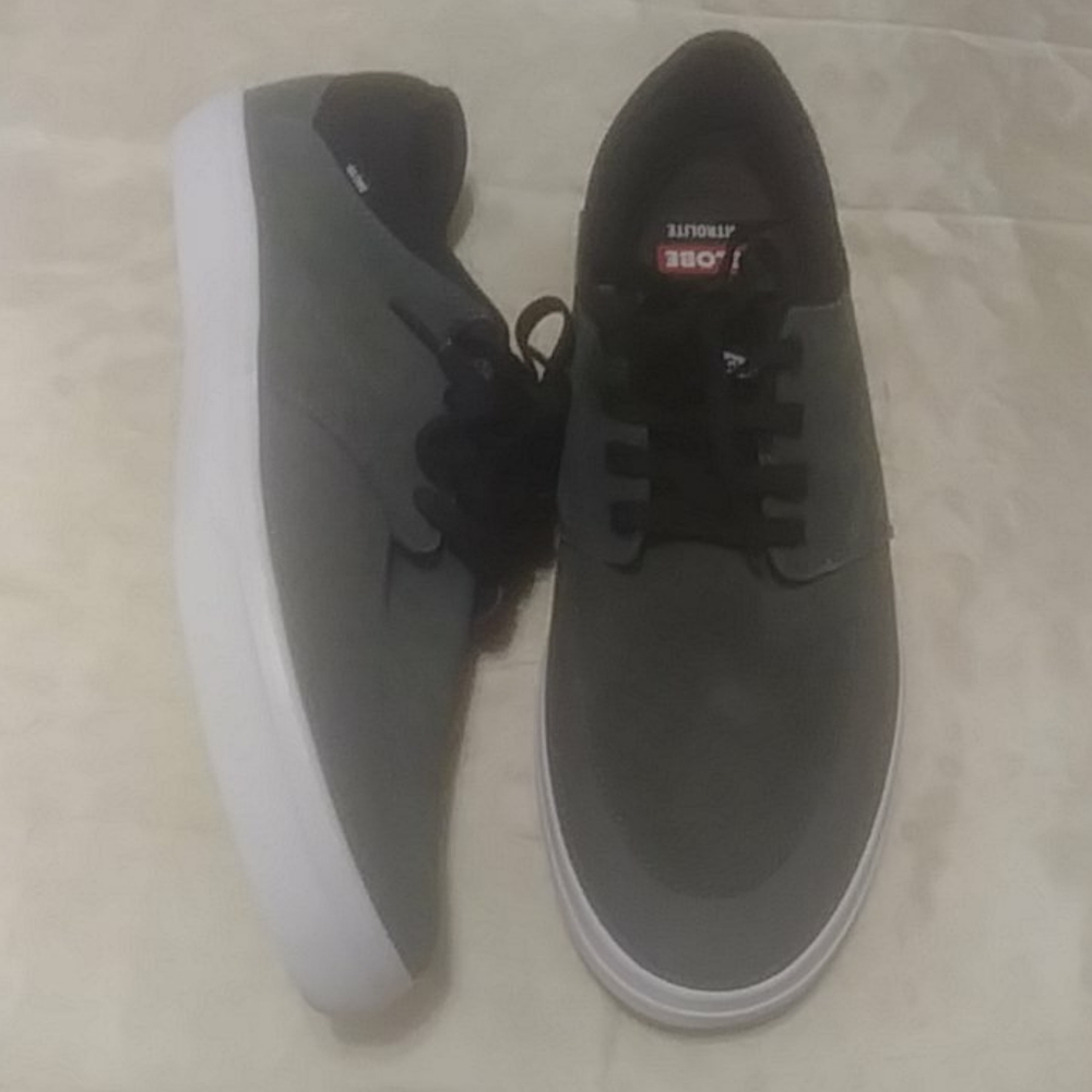 Globe Chase Skateboarding Shoes